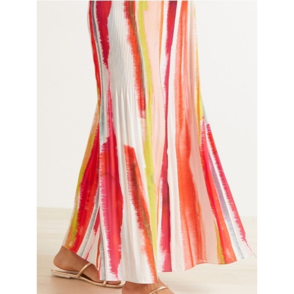 Bon Voyage Dress - Picture 4 of 4